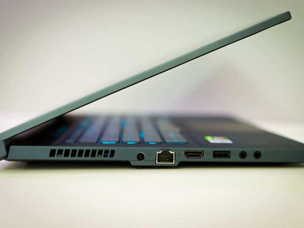 My Vga Hdmi adapter is not working: what’s going on?