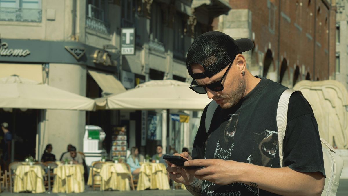 What is the built-in antivirus on Xiaomi smartphones?