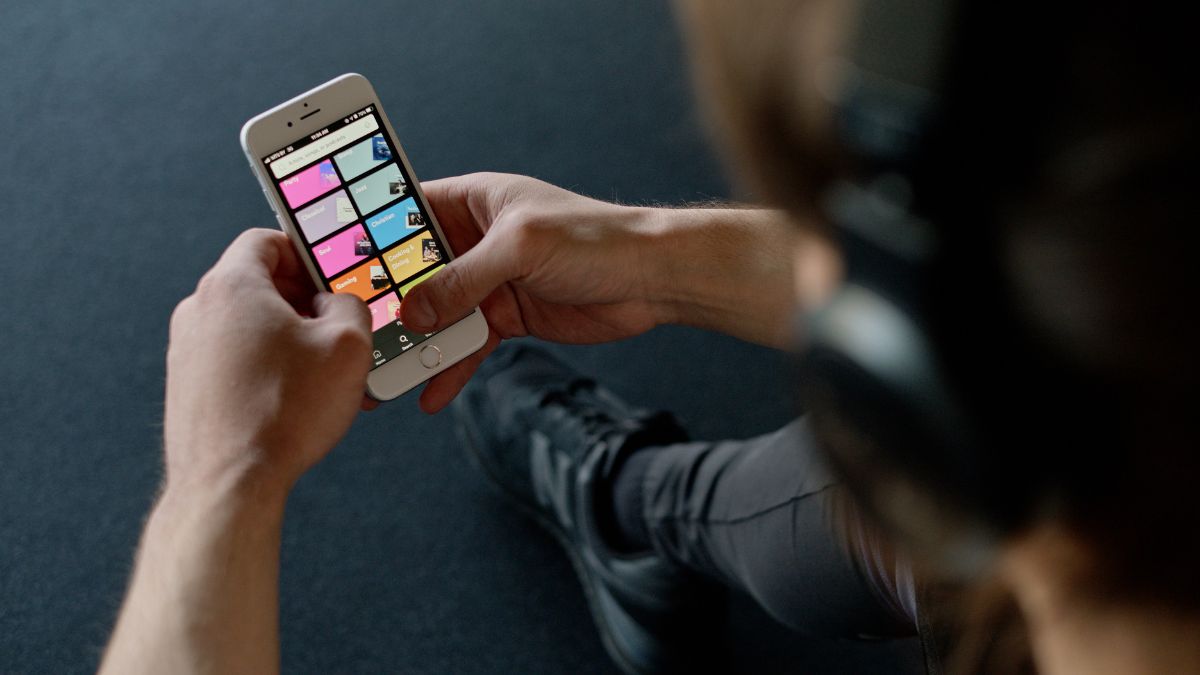 How to recover photos accidentally deleted on Android?