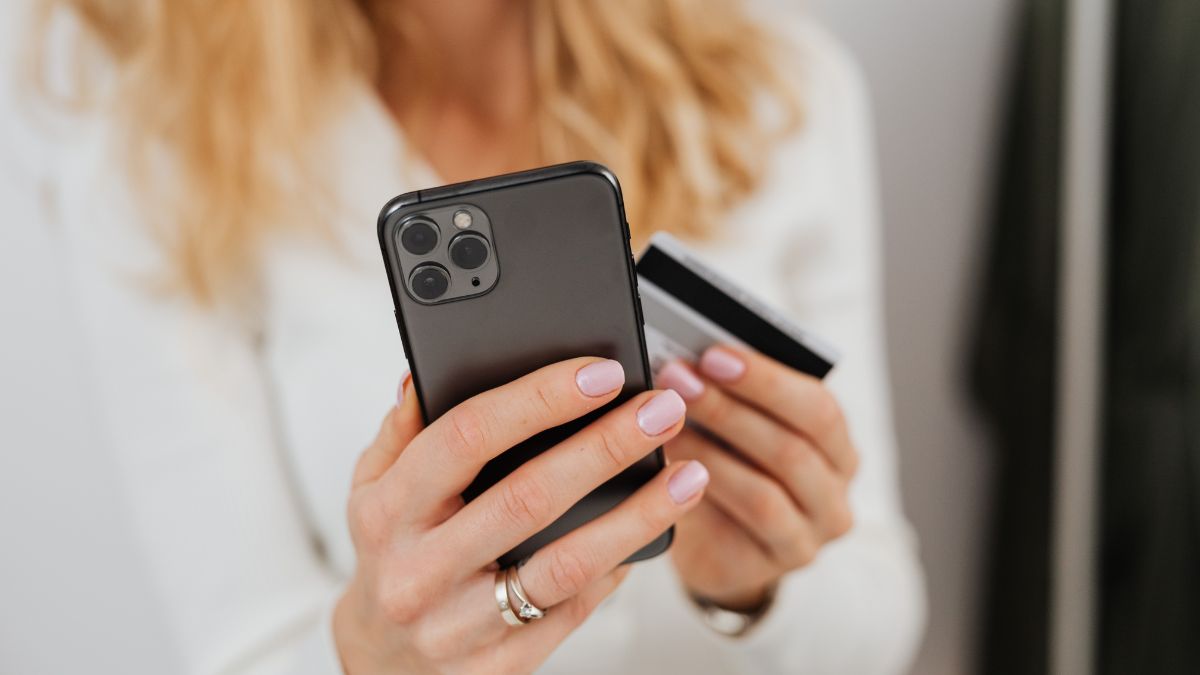 Samsung Knox: can you really trust it with your banking data?